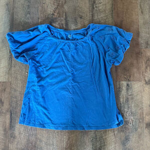 Women's Crown & Ivy Blue T-Shirt Size L